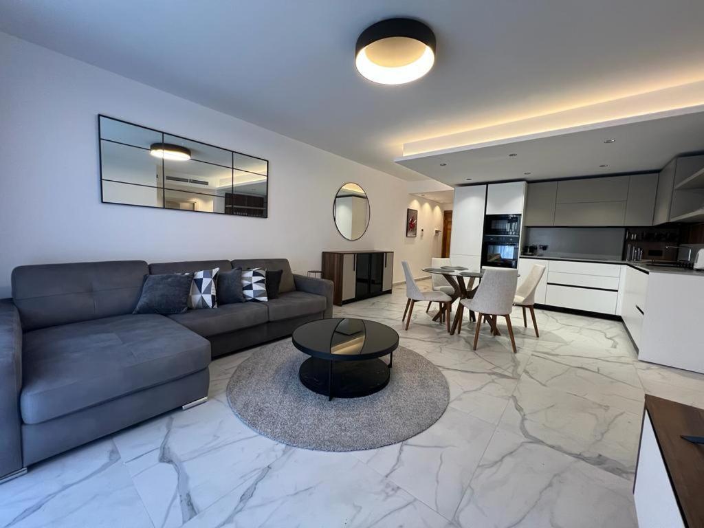 Skylark 2 Apartment With Terrace Is-Swieqi Εξωτερικό φωτογραφία